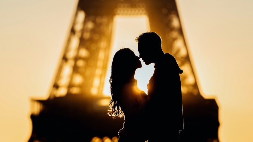 couple in Paris